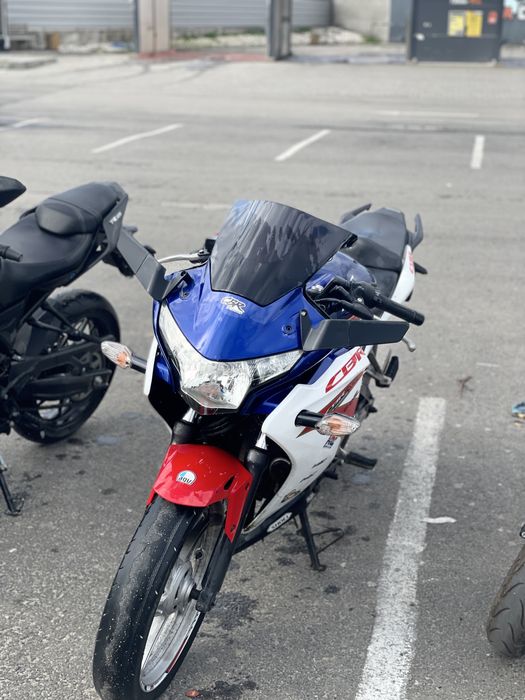 Honda cbr 250r 2011