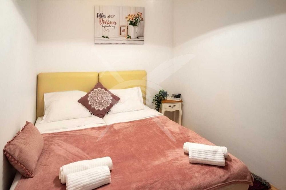 Продава се Къща в София, Център - 143 кв.м за 4546 €/кв.м - Снимка #1