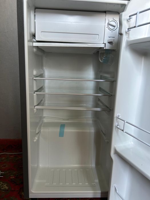 Холодильник пол года пользовался