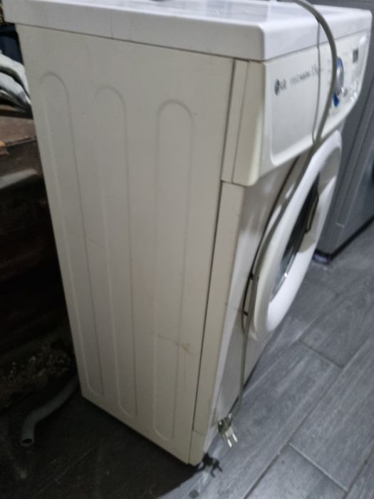 Продам срочно стиральная машинка