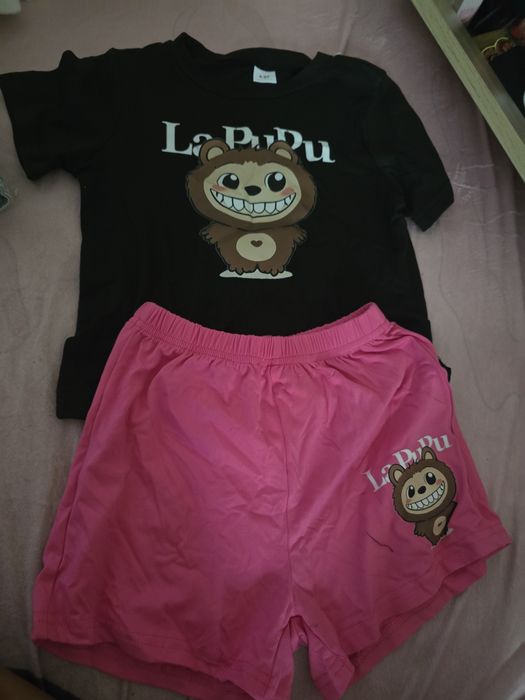 Продавам нов комплект за 5'6 година лабубу