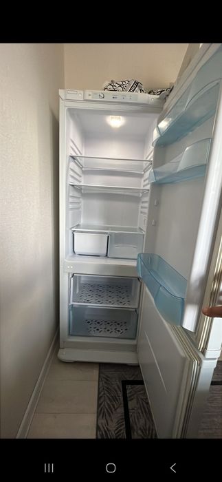 Продам холодильник бирюса