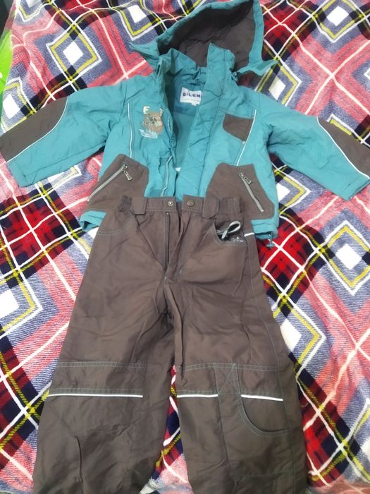 Продам зимние пуховики