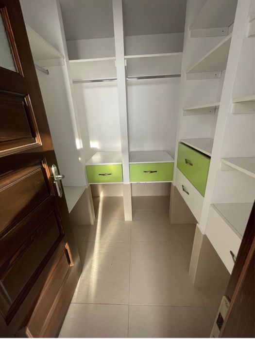 Vand apartament ared uta