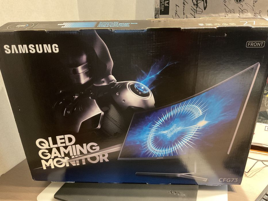 Игровой монитор Samsung 27 дюймов 144Hz QLED