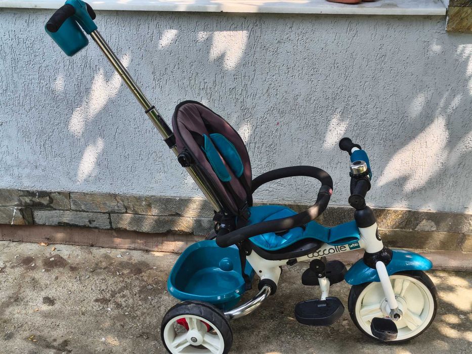 Vând tricicletă cocolle, urme normale de uzură