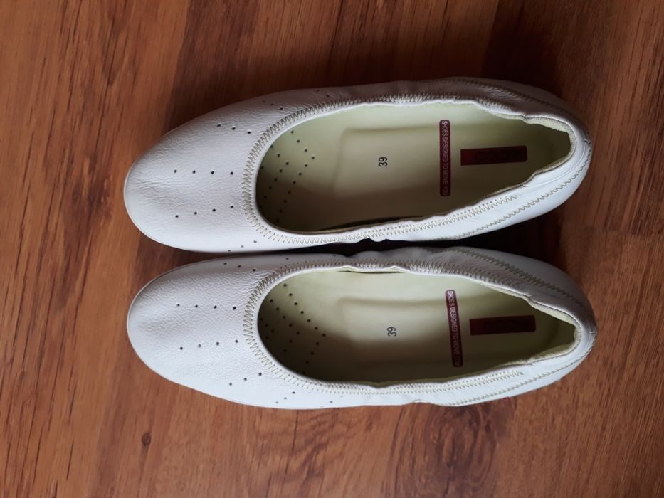 Ecco кожени обувки 39 номер.