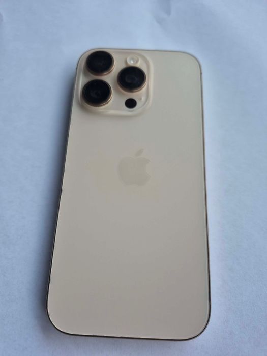 Iphone 16 pro.