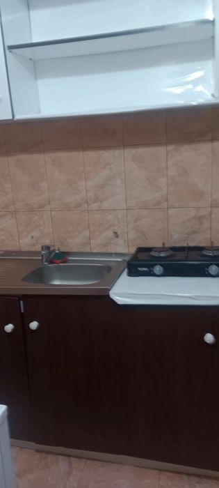 Ofer spre închiriere garsonieră