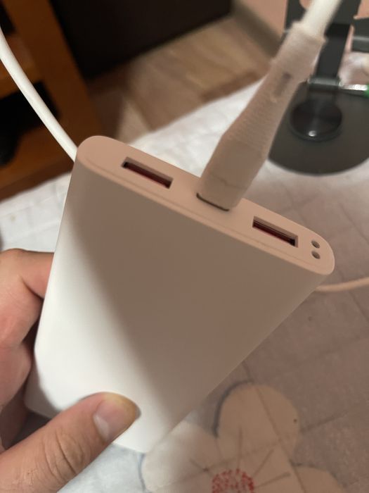 powerbank поуербанк