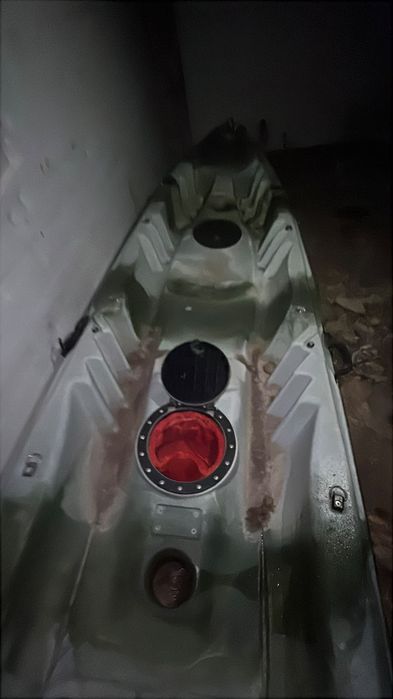 Лодка сатылады сроч,2штук 100к