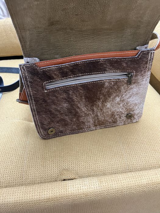 Сумки из кожи коровы