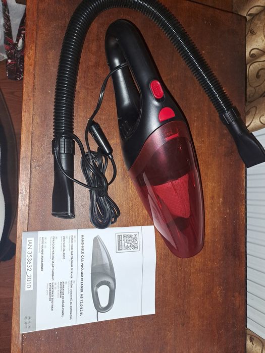 Vând aspirator auto bricheta nou
