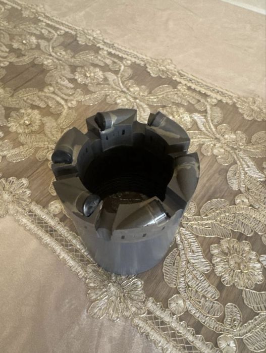 Алмазная коронка HQ/ PQ  ,Almazniy karonka HQ / PQ yangi !!!