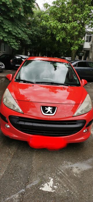PEUGEOT 207