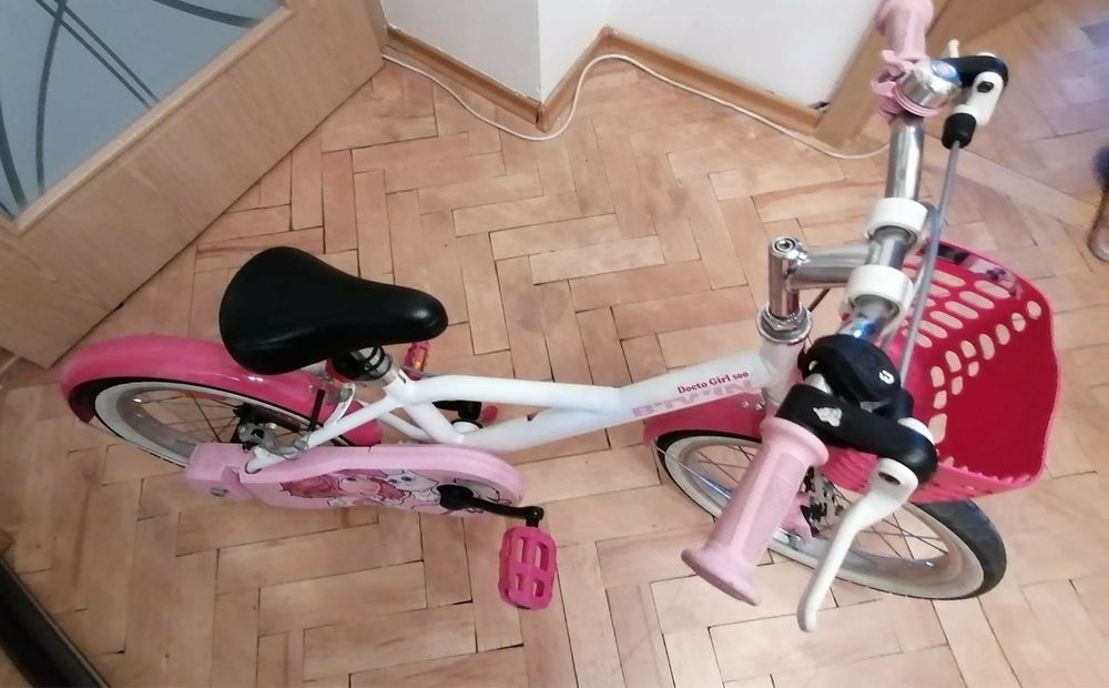 Bicicleta btwin 16 inch cu roti ajutatoare