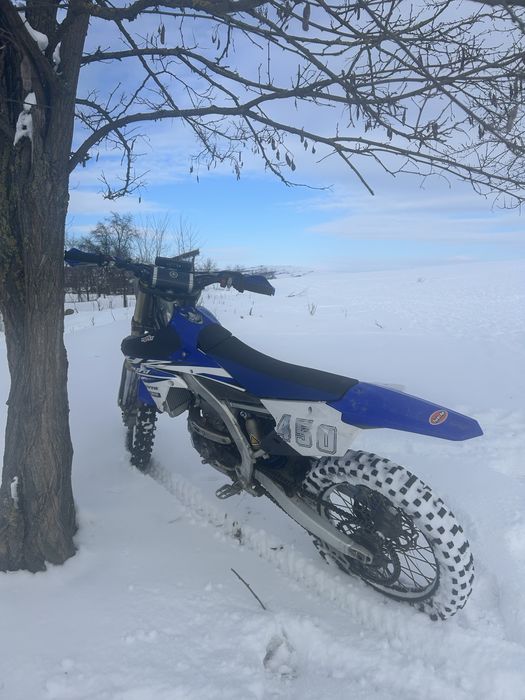 Yamaha YZ 450 F – 2015, stare impecabilă