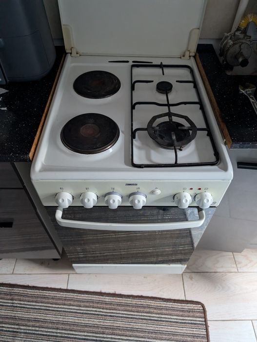 Aragaz Zanussi stare bună de funcționare