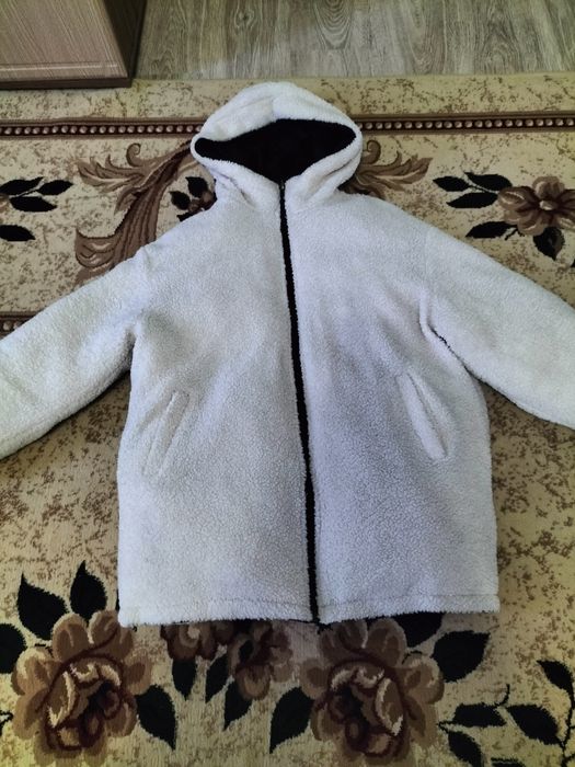 Продам зимнию куртку