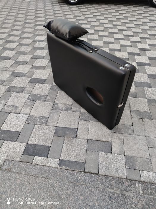 Массажная кушетка! Раскладной кушетка! Для массажа и косметология