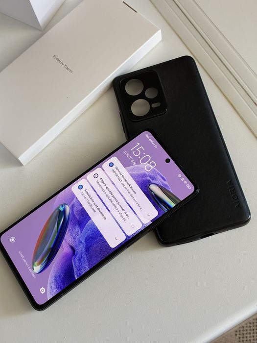 Xiaomi Redmi Note 12 Pro +
