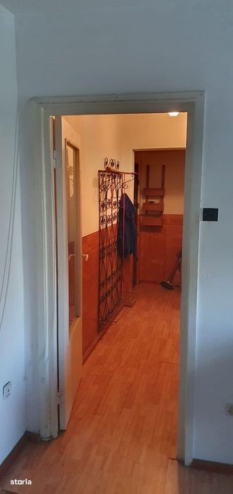 Vand apartament cu 2 camere cartier Nufarul 1