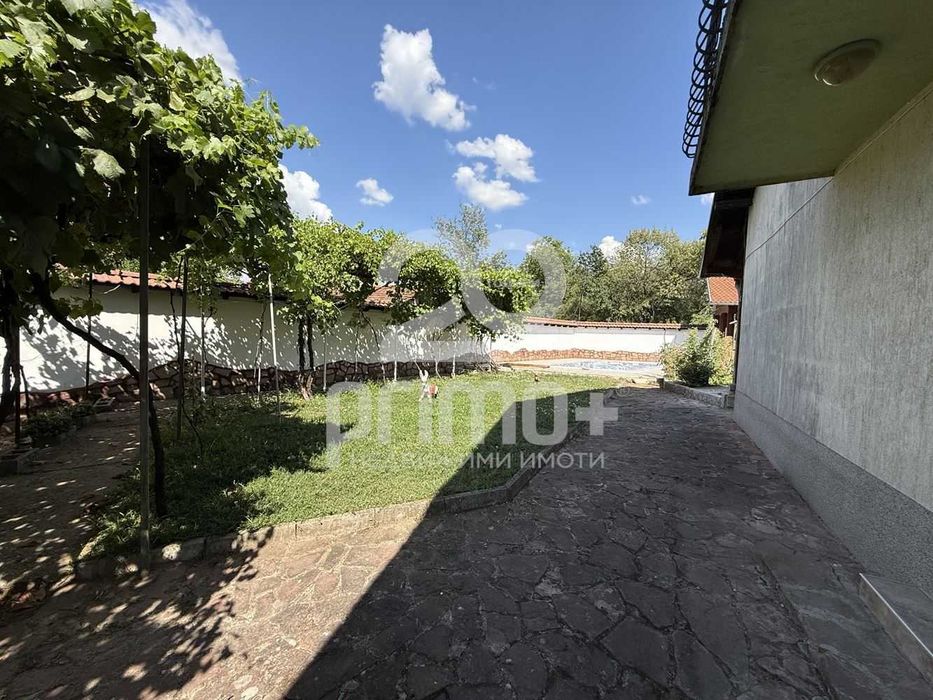 Продава се Къща в Велико Търново, Център - 150 кв.м за 1994 €/кв.м - Снимка #7