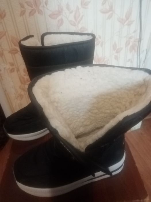 Зимние сапожки на девочку