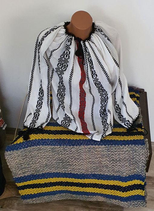 Ii țesute în război, marame, traistuțe