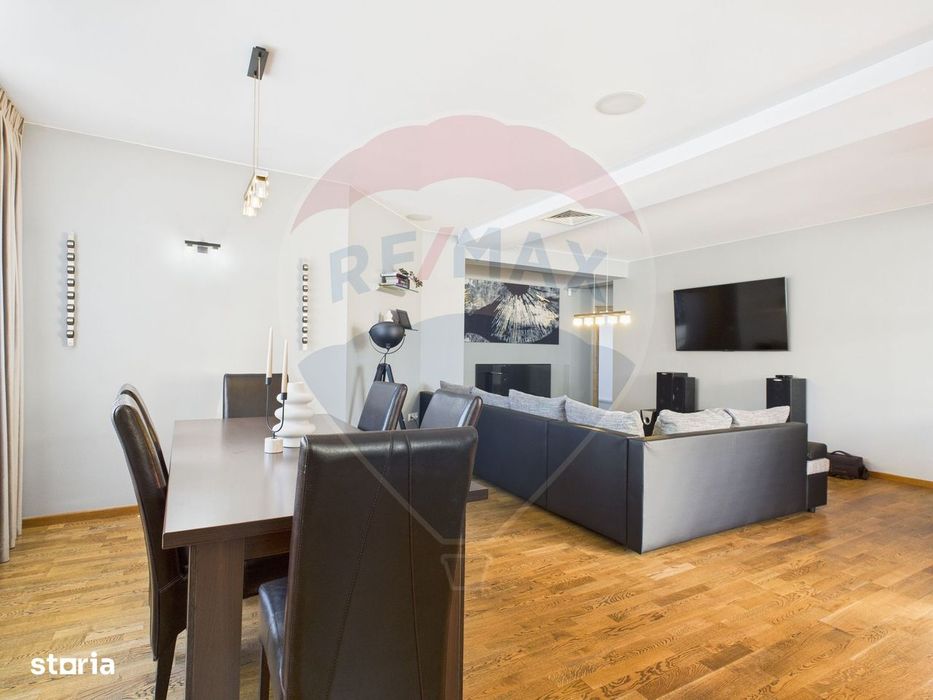 De inchiriat apartament 4 camere | Curte 127 mp | Foisor & parcare