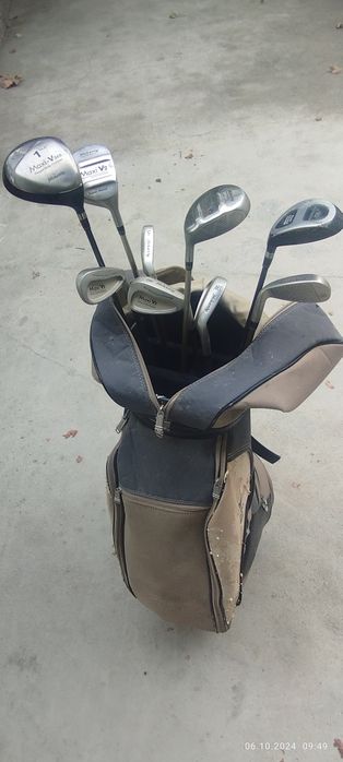 Golf klyushka, yaxshi xolatda, nabor.