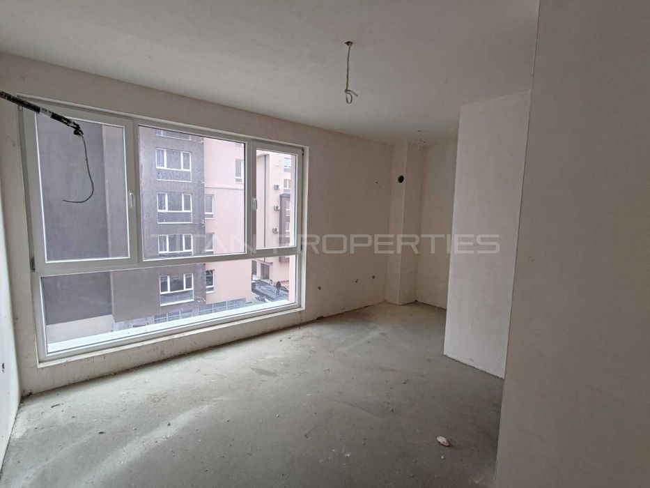 Продава се Едностаен апартамент в Пловдив, Христо Смирненски - 32 кв.м за 1657 €/кв.м - Снимка #1