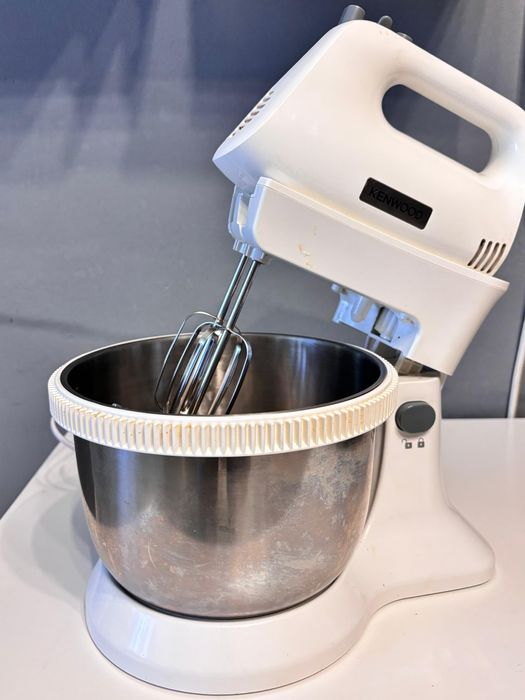 Продам Миксер Kenwood HMP34.A0WH