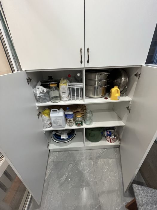 Шкаф для балкона и дома