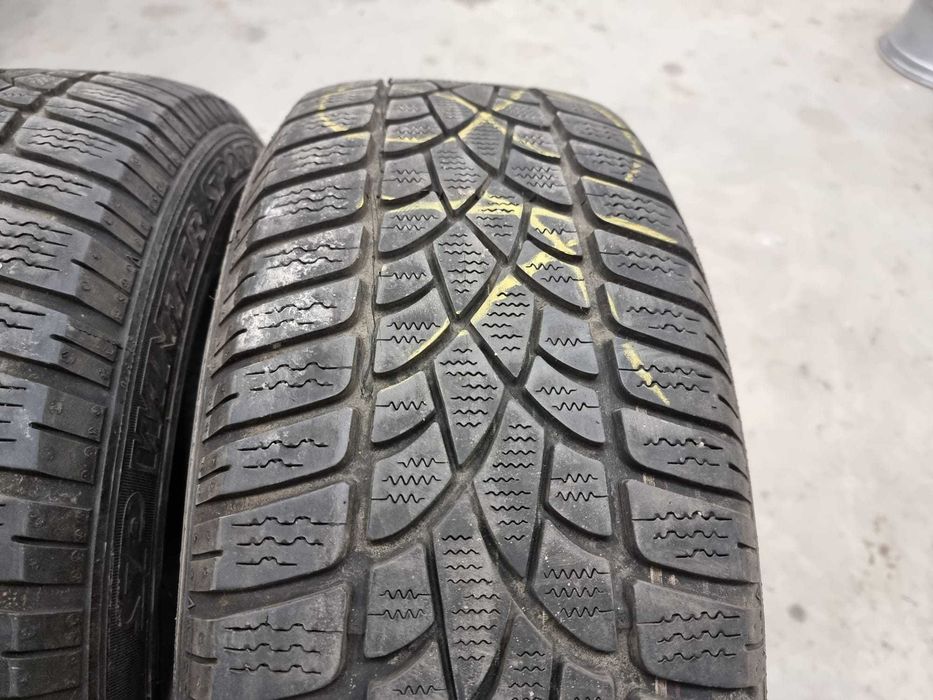 2 Anvelope de IARNA 205.60.16 'Dunlop'