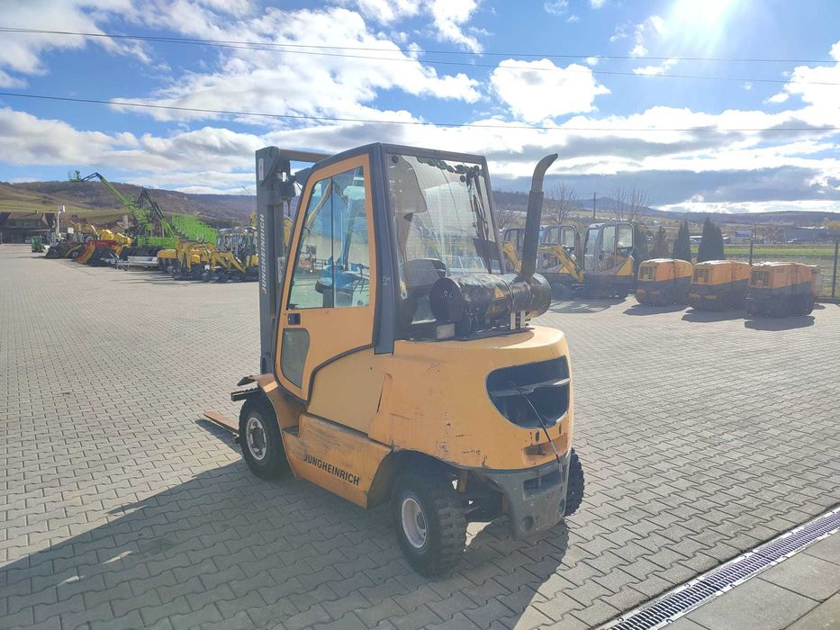 Motostivuitor Dizel Jungheinrich DFG425s 2,5 Tone