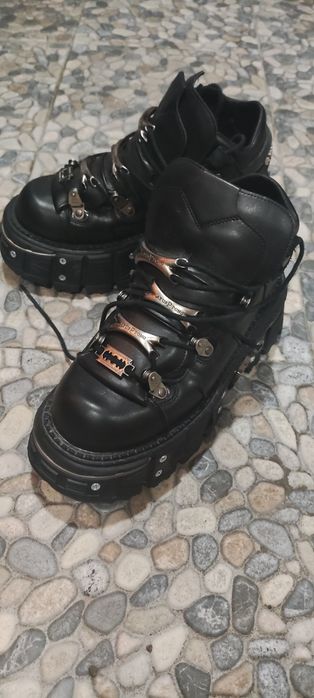 Продам ботинки New Rock