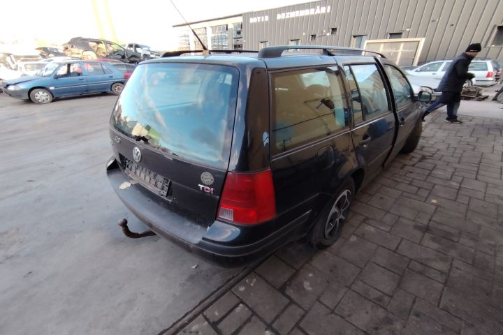 Contact cu cheie Volkswagen VW Golf 2002 1.9 TDI MT (101 hp)