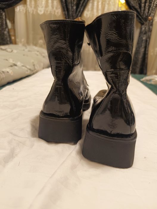 Ghete piele lacuiti îmblănite SACHT 41