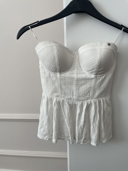 Бяло бюстие Guess