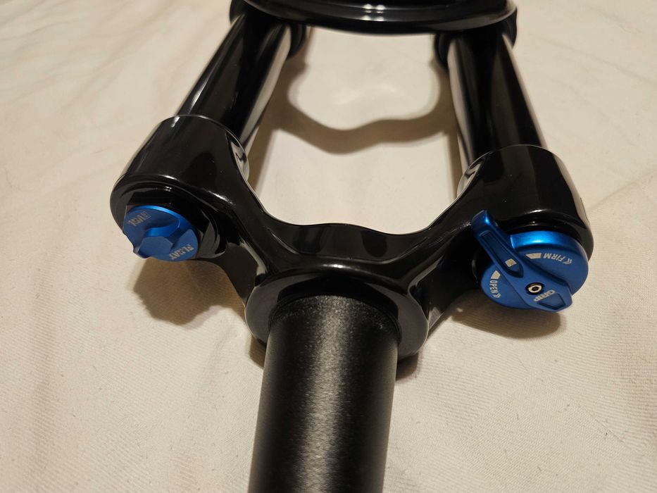 Furca noua FOX 34 29 120MM performance sc remote boost 15X110