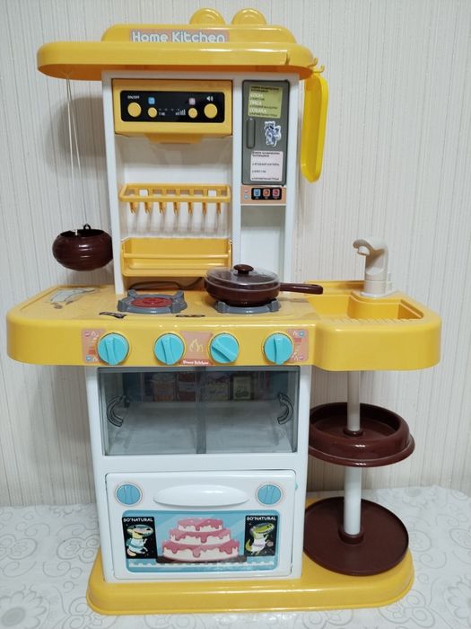 Игрушечная кухня