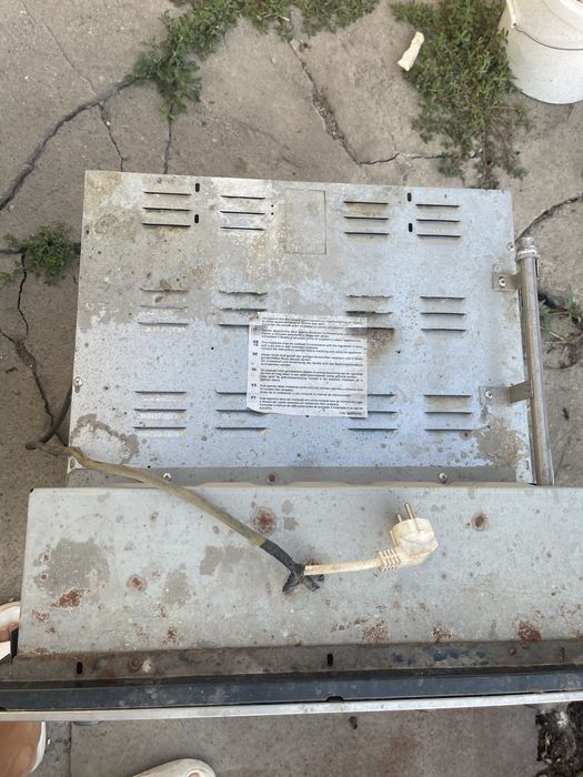 Продам духовку Whirlpool