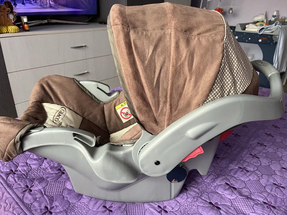 Столче Кошница за бебе+  подарък