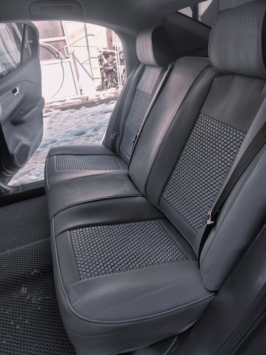 HONGQI EQM5 chehol chexol, авто чехол чехлы оптм, chixol chihol