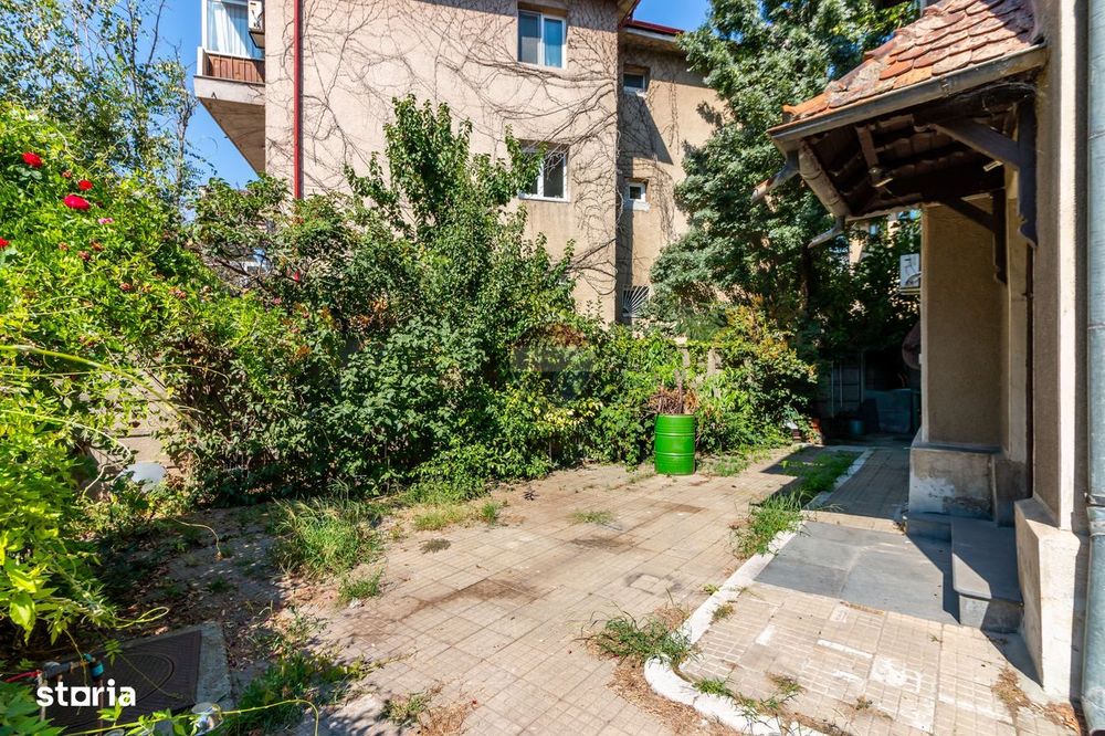 Apartament in vila de vanzare în zona Kiseleff, curte 241 mp