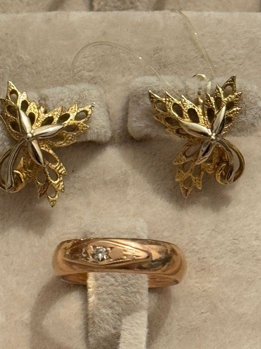 Золотые изделия 583,585  750  пробы