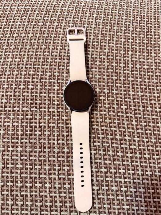 Часы Samsung Watch 5