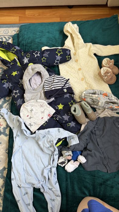 Продам детские вещи