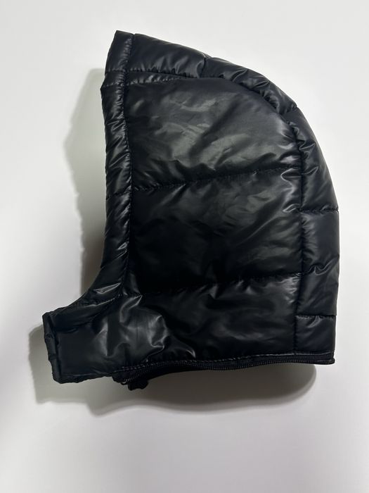 безрукавка Moncler